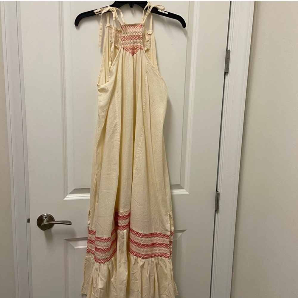 Free People - Picture 3 of 3